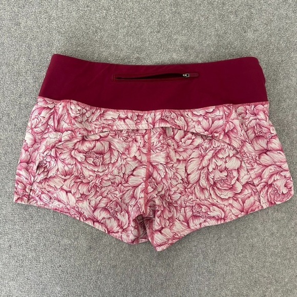 Lululemon 6 Run Times Short II 4 Inch Pink Floral Bloom White Star Ruby - Picture 1 of 7